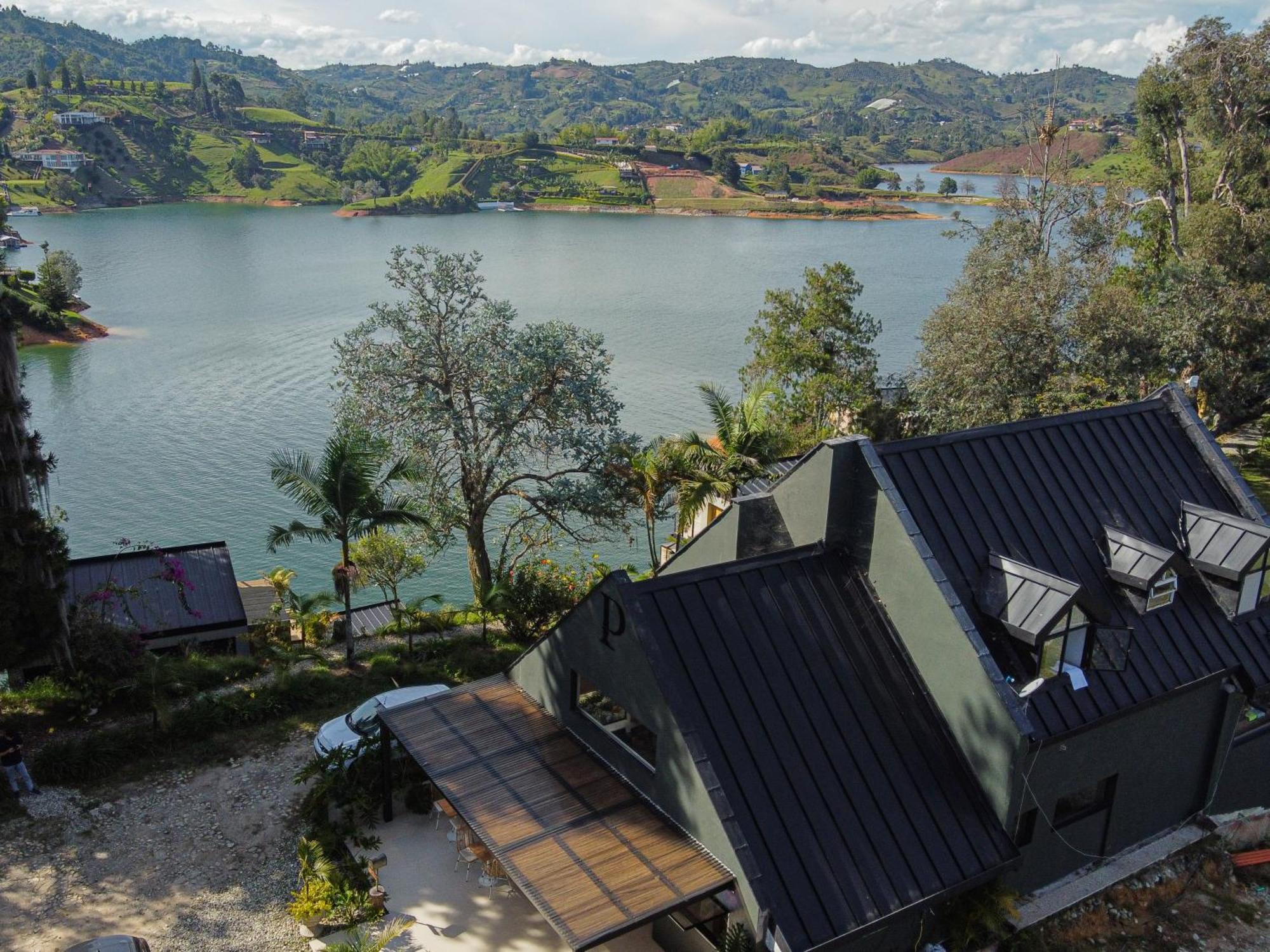 La Pausa Hotelbistro Guatape Bagian luar foto