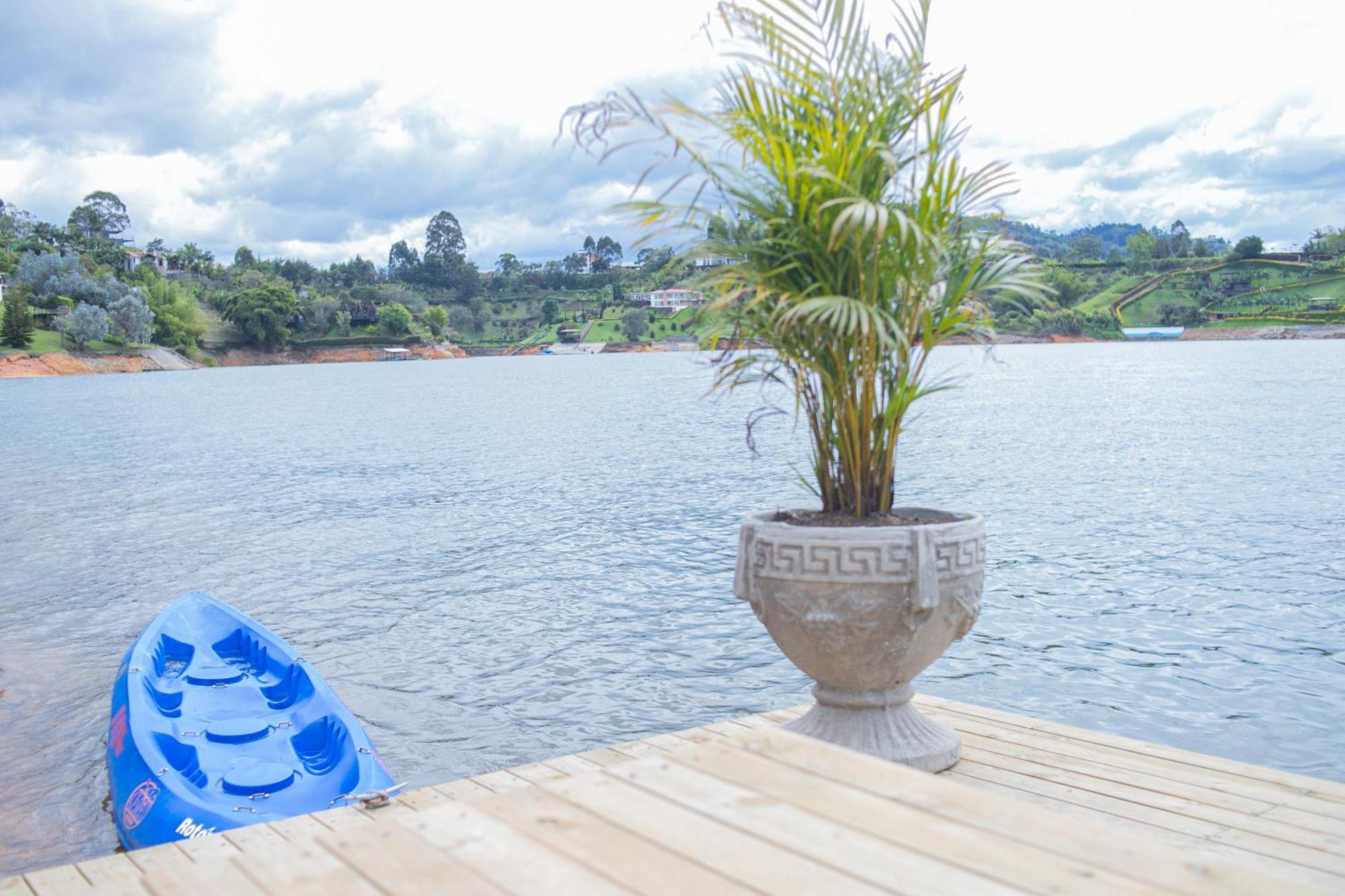 La Pausa Hotelbistro Guatape Bagian luar foto