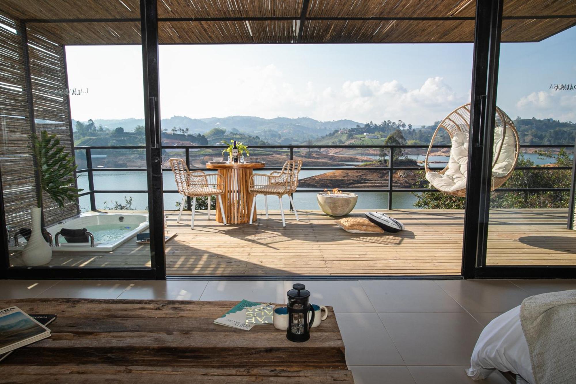 La Pausa Hotelbistro Guatape Bagian luar foto
